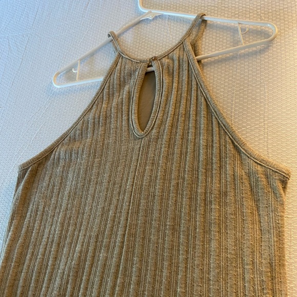 Beige sleeveless sweater dress - Picture 2 of 5